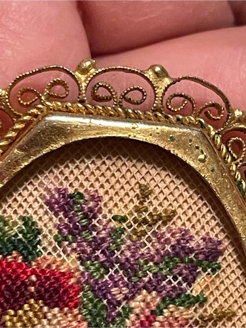 Vintage Floral Needlepoint Brooch in Gold-tone with Pink, Red, Blue Flowers - Picture 2 of 6